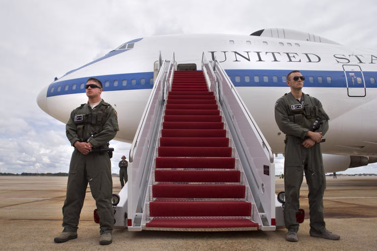 E-4B Nightwatch Trump's 'Doomsday Plane' Landing in Washington Sparks Global Concern