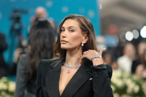Hailey Bieber
